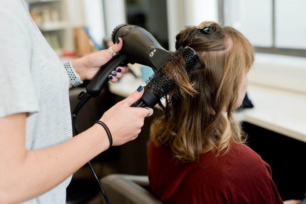 Salon blow-dry finish